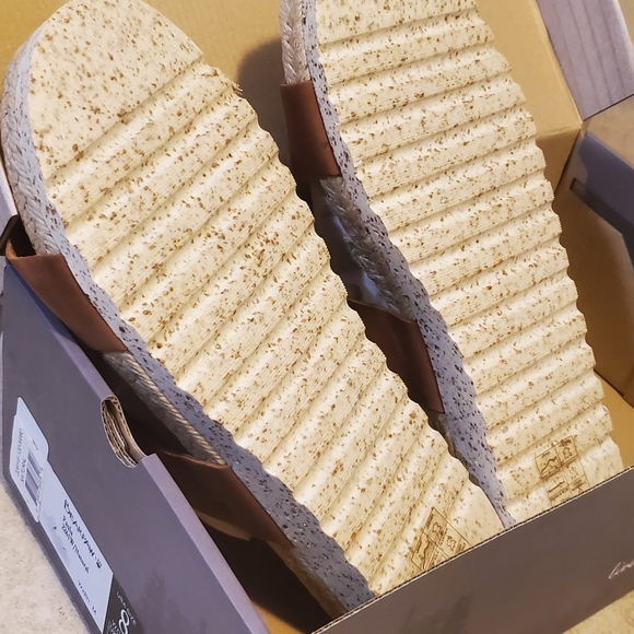 Bearpaw genuine leather sandals 8 NEW - Picture 8 of 11